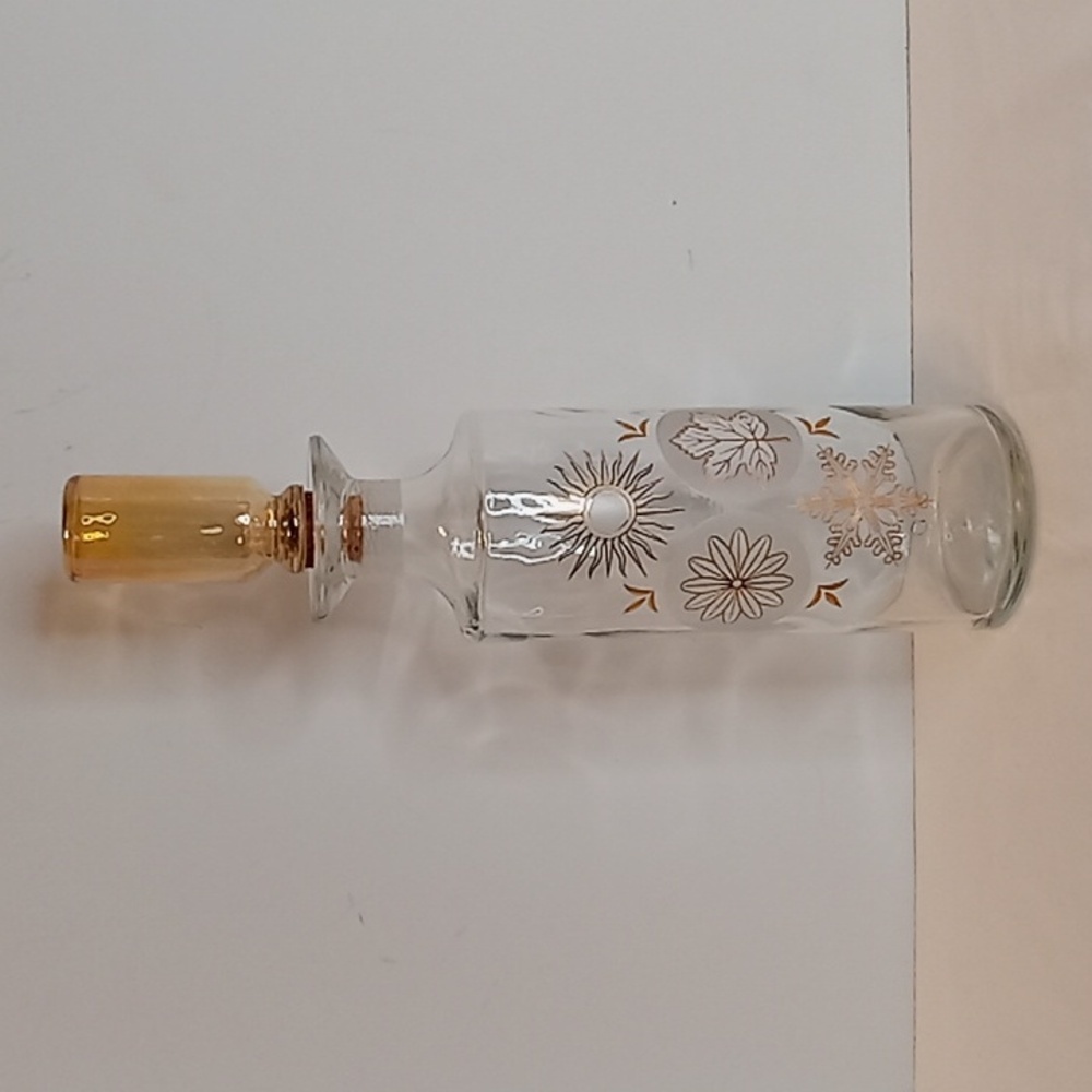 Vintage Glass Liquor Wine Decanter Old Fitzgerald Four Seasons W/ Cork Stropper